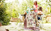 What to do? |  An old-fashioned Dresden Plate is great for combining lots of different fabrics...