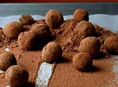 Christmas is all around! Lets share christmas recipes!!  |  Ladies, this recipe was taken from here 'Magic of taste: Truffles with anote...