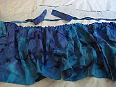 help with online sewing instructions |  http://www.flickr.com/photos/25477361@N05/sets/72157608282315273/detail/> > as...