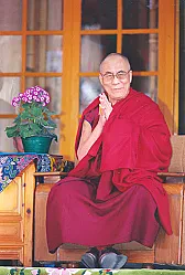 Toga |  I need to make a costume for an All Saints party.  I want to look likea Buddhist...